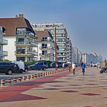 Apartment In Heist Near Casino Knokke-Heist